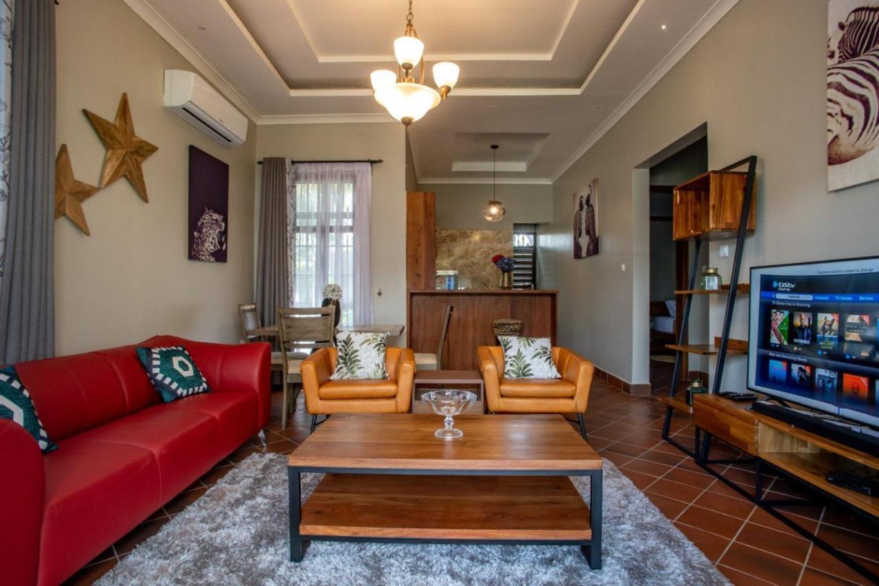 Kinga Homes Boutique Hotel Моші Екстер'єр фото